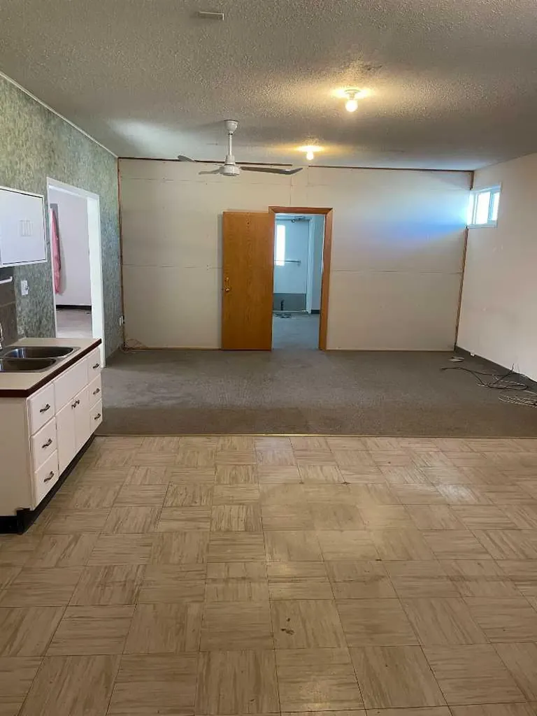 228 Centre Street NE Langdon AB T0J 1X2