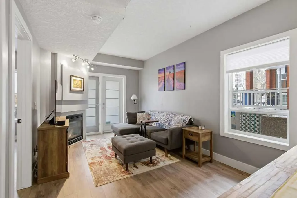 1235 13 Avenue SW Calgary AB T3C 0T2