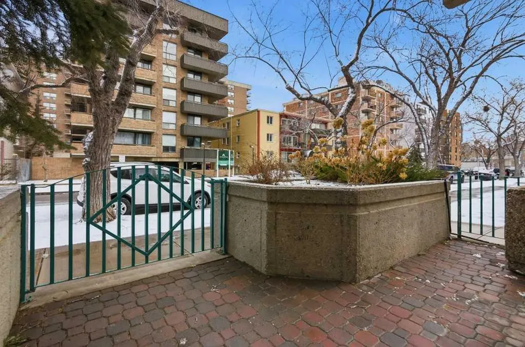 1235 13 Avenue SW Calgary AB T3C 0T2