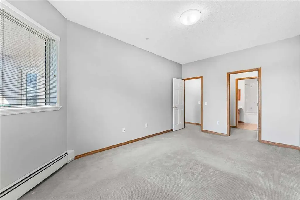 200 Lincoln Way SW Calgary AB T3E 7G7