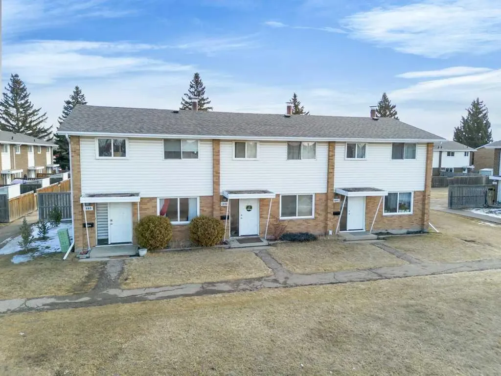 3907 39 Street Red Deer AB T4N 0M6
