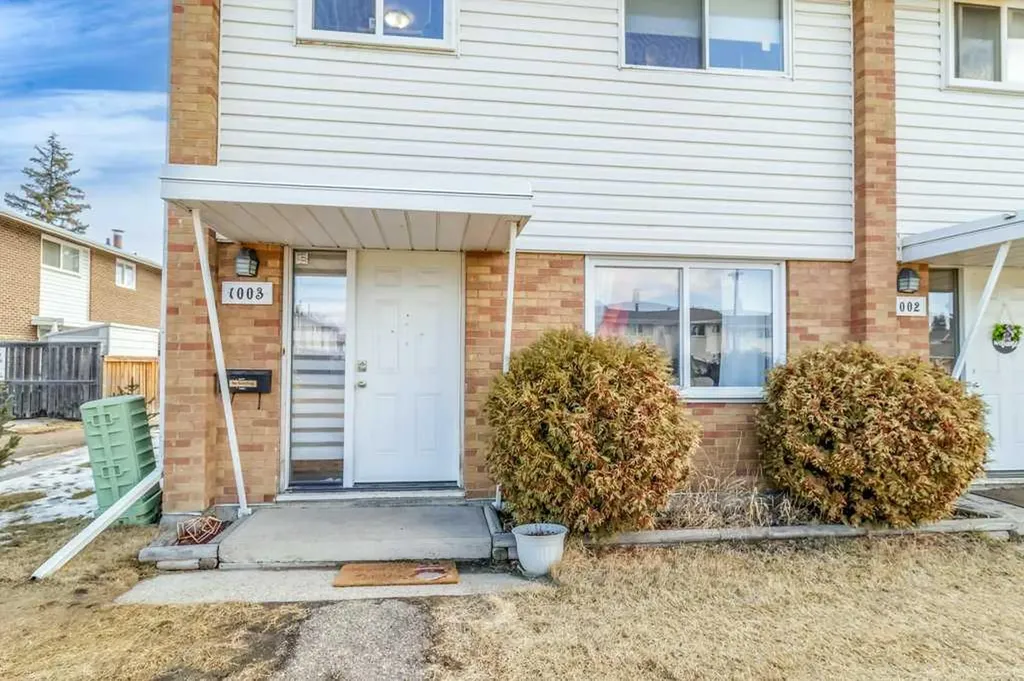 3907 39 Street Red Deer AB T4N 0M6