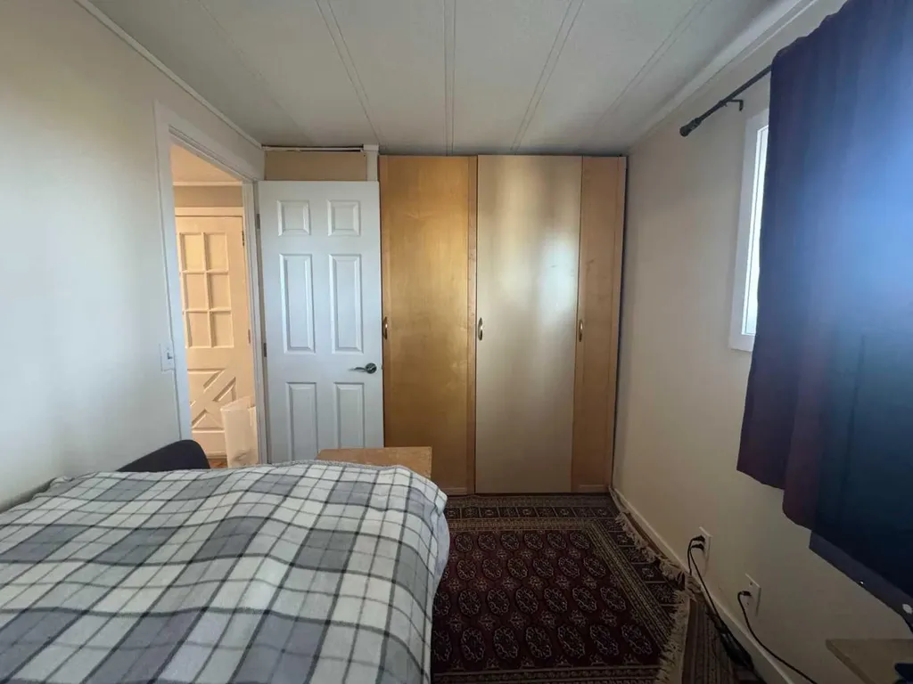 2715 Westside Drive W Lethbridge AB T1J 4M9