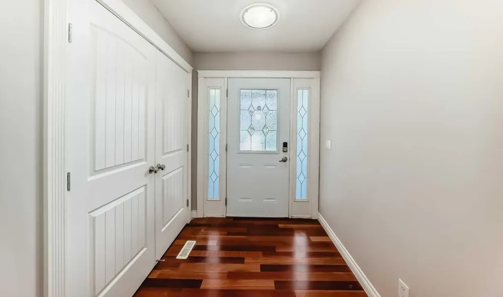 87 Sherwood Circle NW Calgary AB T3R1R3