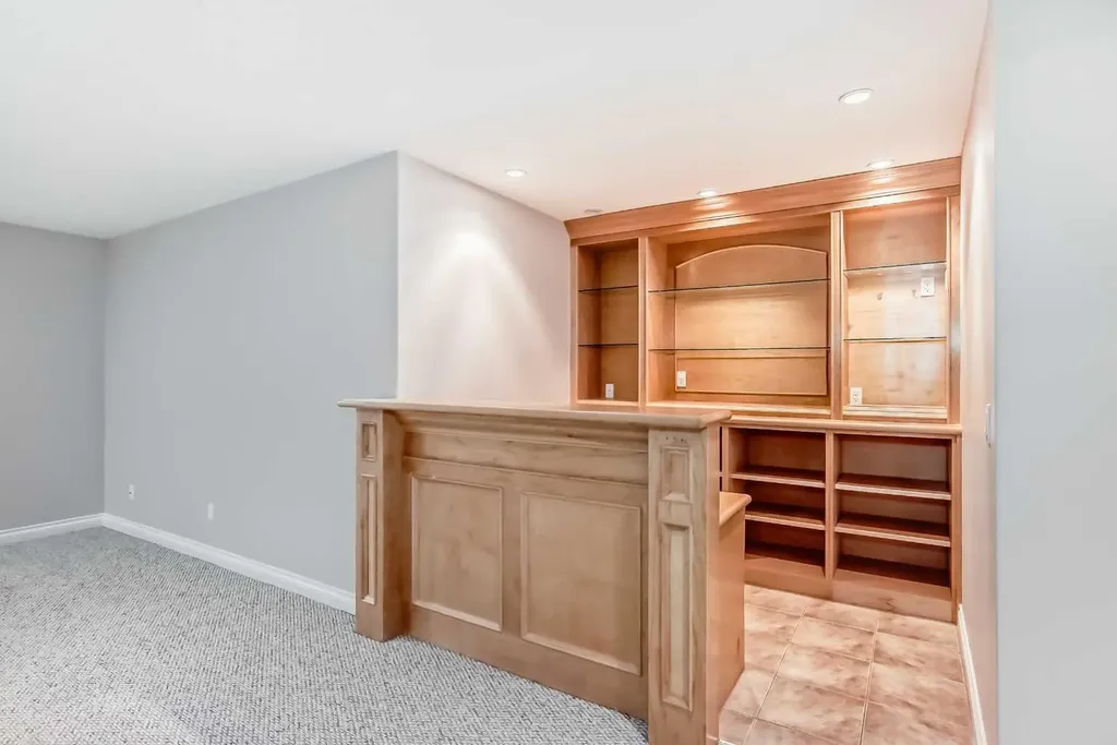 87 Sherwood Circle NW Calgary AB T3R1R3