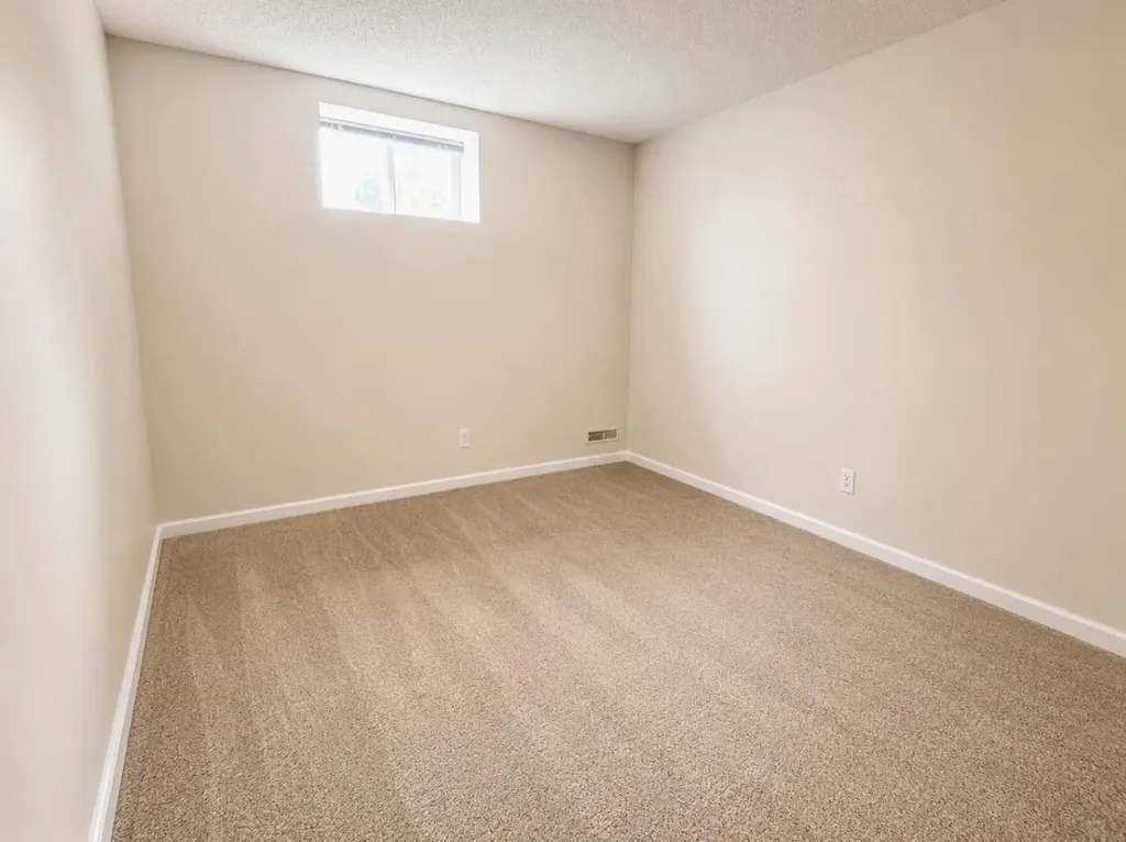19 Meadowview Road SW Calgary AB T2V 1V9