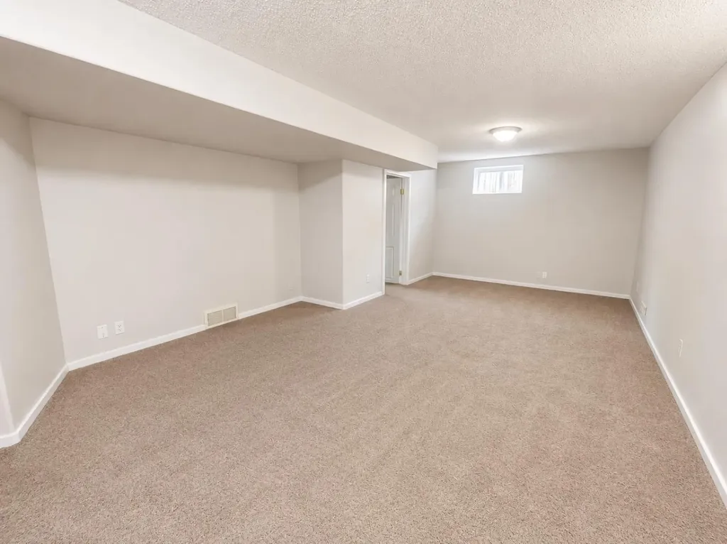 19 Meadowview Road SW Calgary AB T2V 1V9