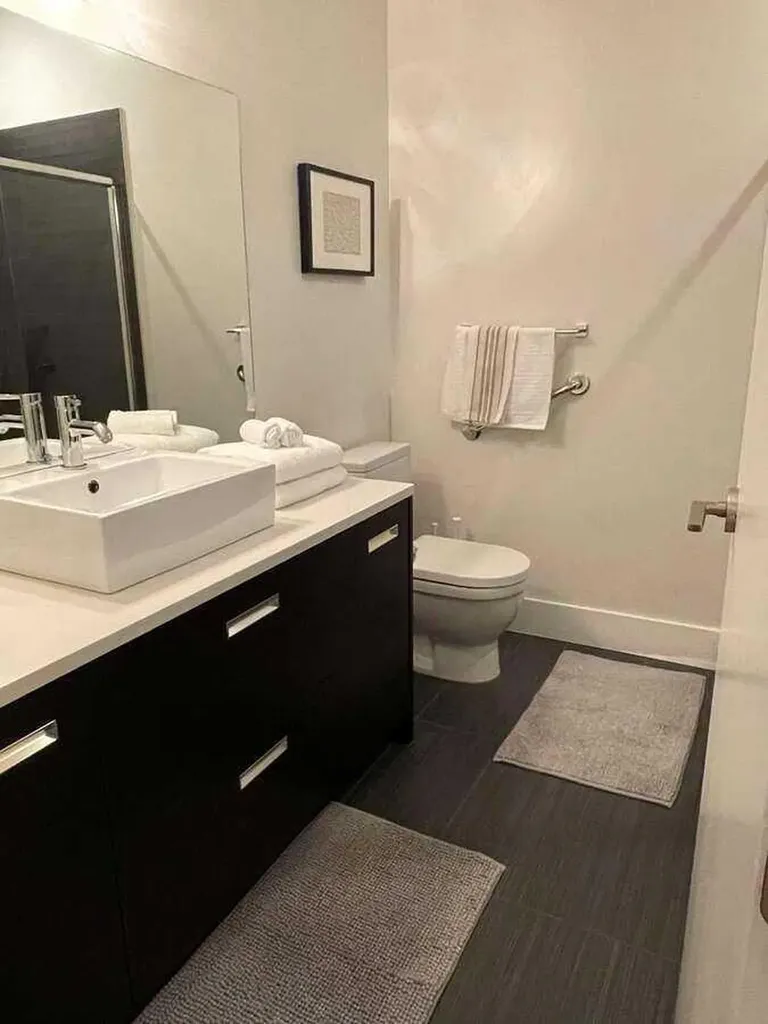 2505 17 Avenue SW Calgary AB T3E 7V3