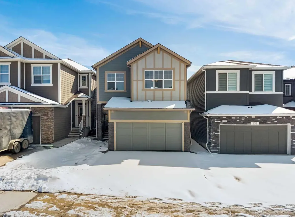 187 Legacy Reach Park SE Calgary AB T2X 5A3