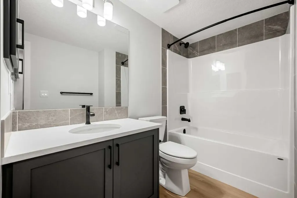 187 Legacy Reach Park SE Calgary AB T2X 5A3