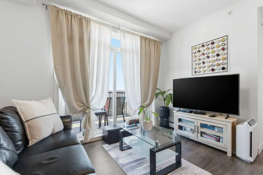 30 Walgrove SE Calgary AB T2X 4M9