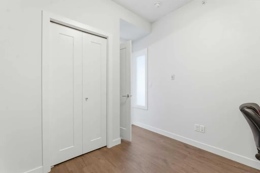 30 Walgrove SE Calgary AB T2X 4M9