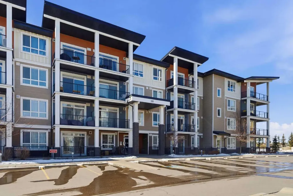 30 Walgrove SE Calgary AB T2X 4M9