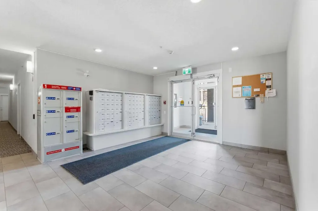 30 Walgrove SE Calgary AB T2X 4M9