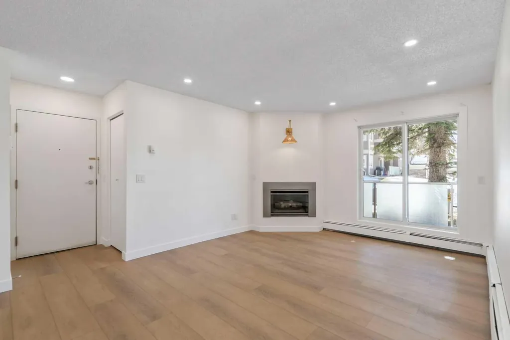 2600 Edenwold Heights NW Calgary AB T3A 3Y5