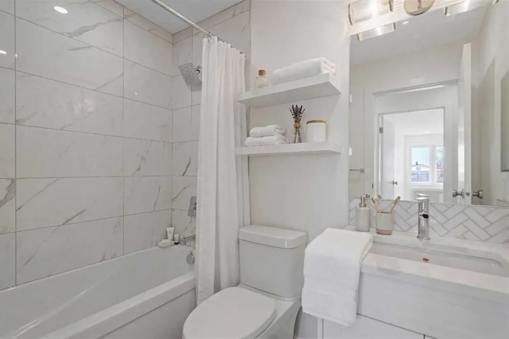 2600 Edenwold Heights NW Calgary AB T3A 3Y5