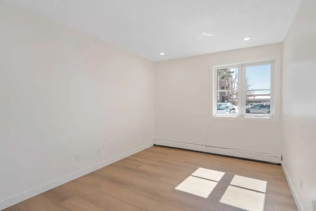 2612 Edenwold Heights NW Calgary AB T3A 3Y5