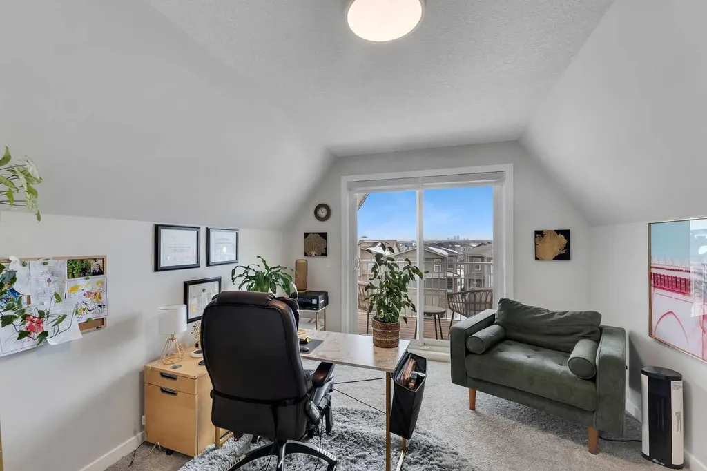 34 Belvedere Green SE Calgary AB T2A 7M5