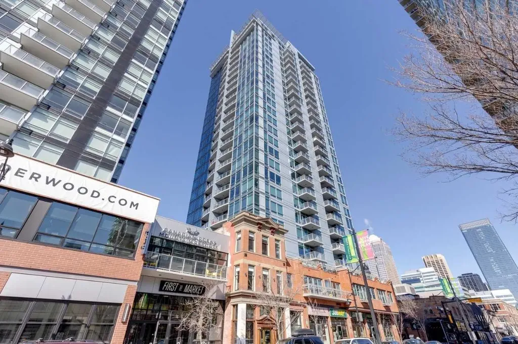 215 13 Avenue SW Calgary AB T2R0V6