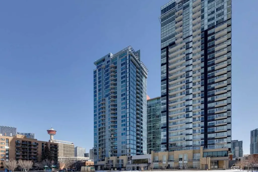 215 13 Avenue SW Calgary AB T2R0V6
