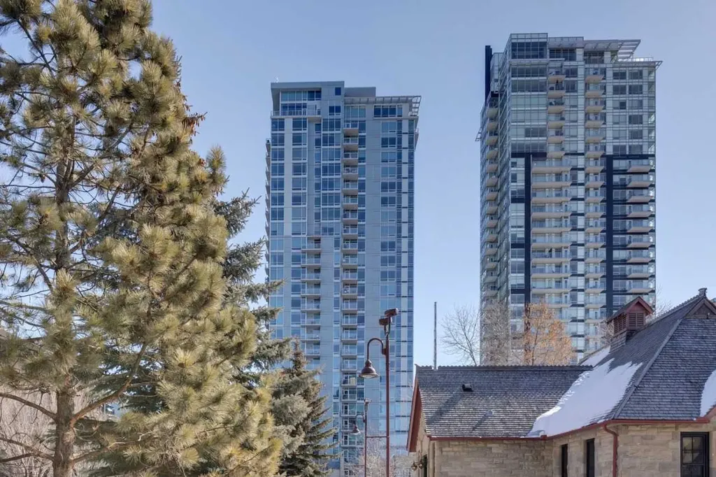 215 13 Avenue SW Calgary AB T2R0V6