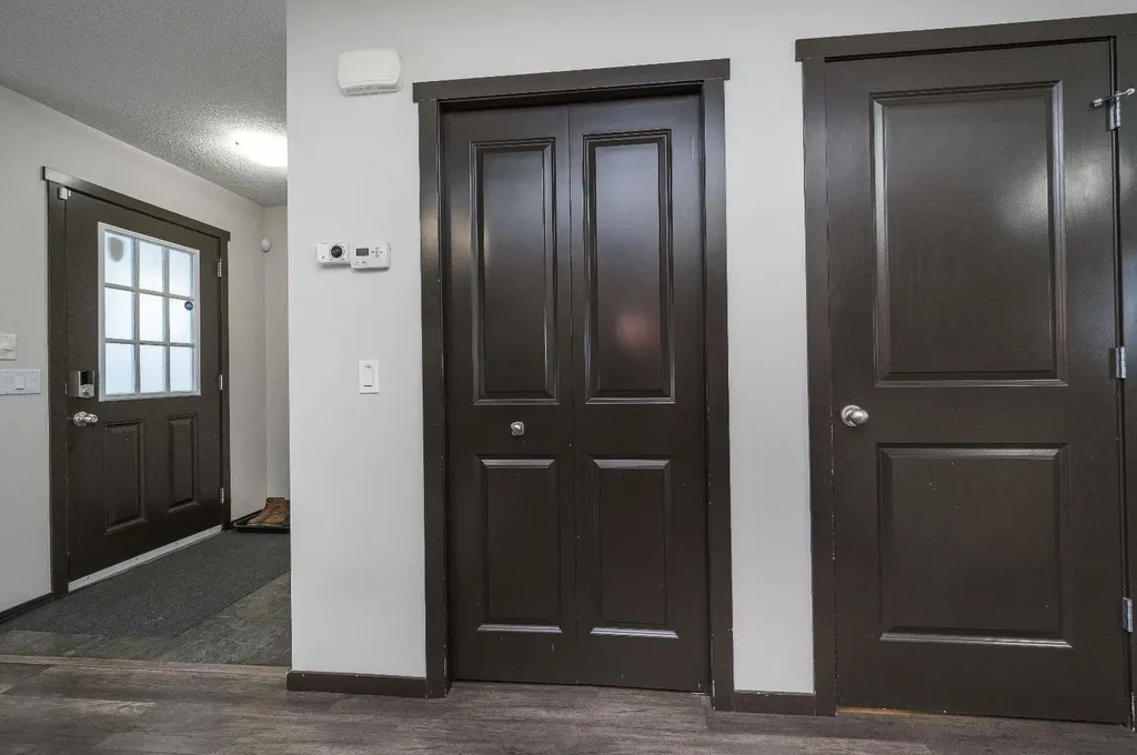 702 Panamount Boulevard NW Calgary AB T3K0P7