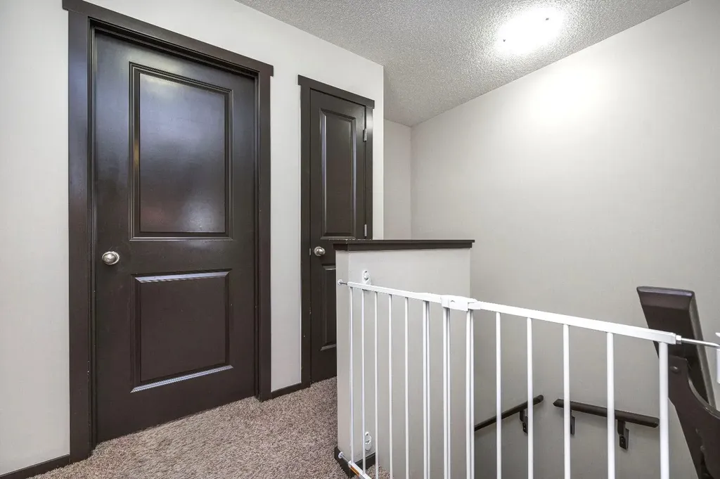 702 Panamount Boulevard NW Calgary AB T3K0P7