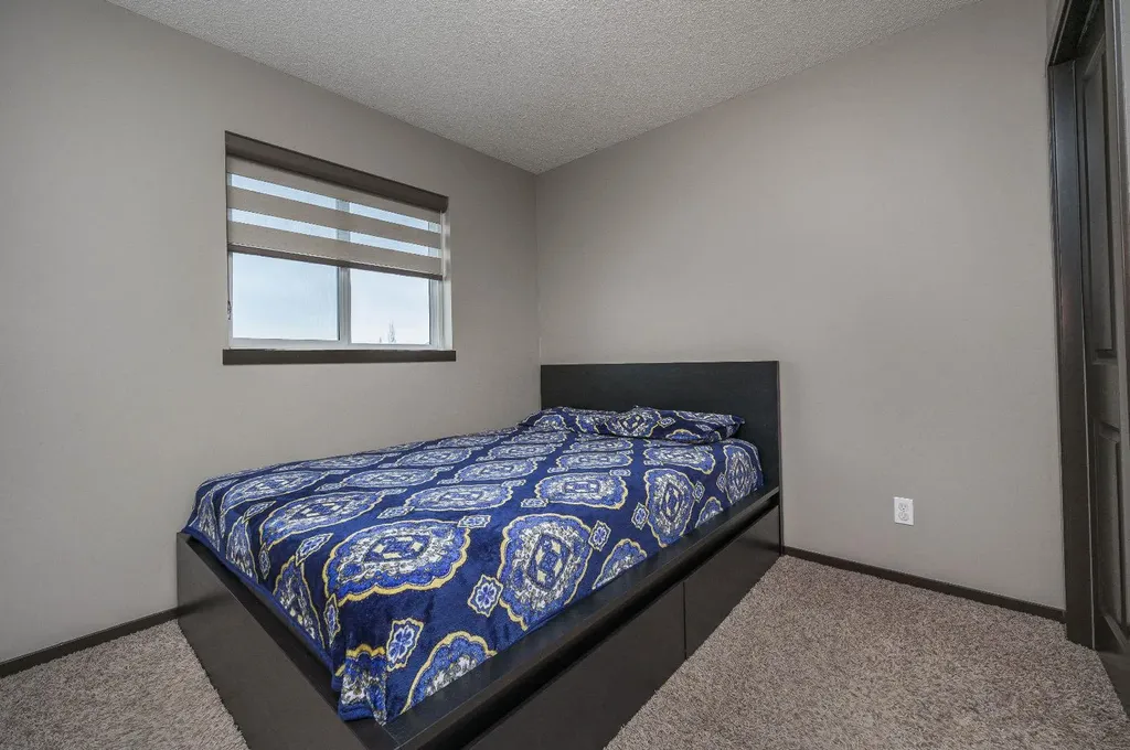 702 Panamount Boulevard NW Calgary AB T3K0P7
