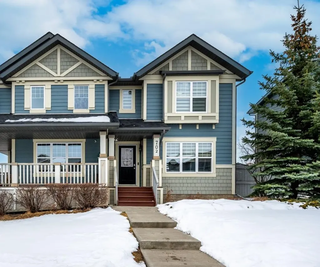702 Panamount Boulevard NW Calgary AB T3K0P7