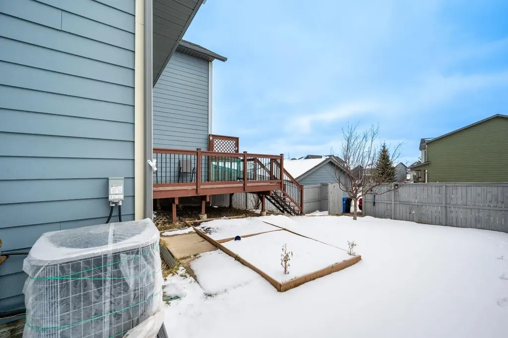 702 Panamount Boulevard NW Calgary AB T3K0P7