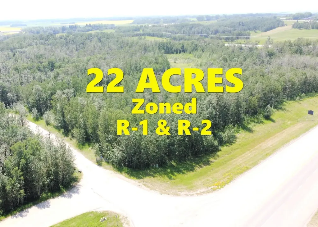 5650 Lakeside Way Innisfail AB T4G 0H4