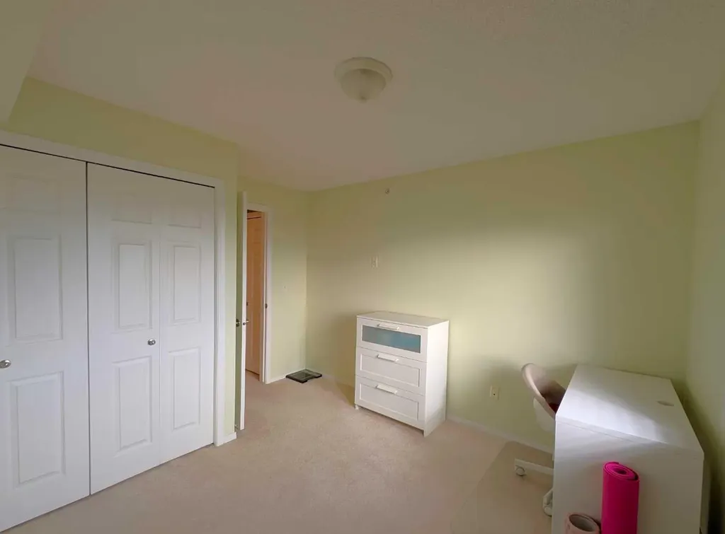 16969 24 Street SW Calgary AB T2Y0L2