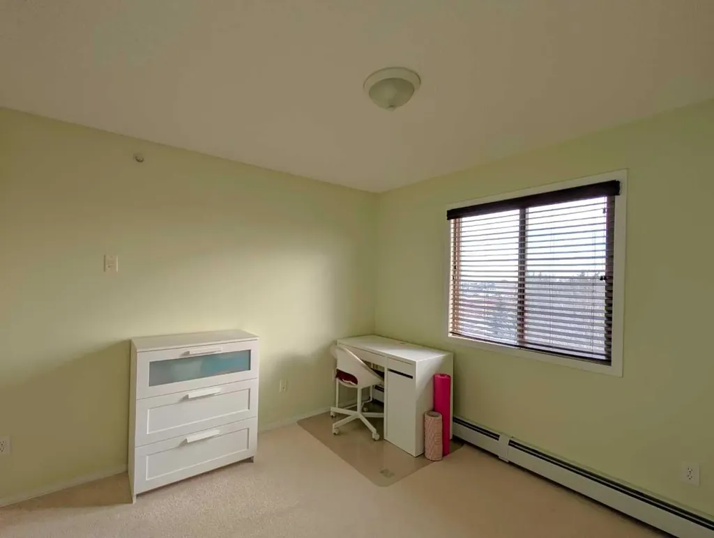 16969 24 Street SW Calgary AB T2Y0L2