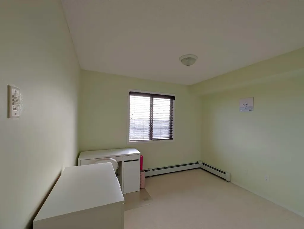 16969 24 Street SW Calgary AB T2Y0L2