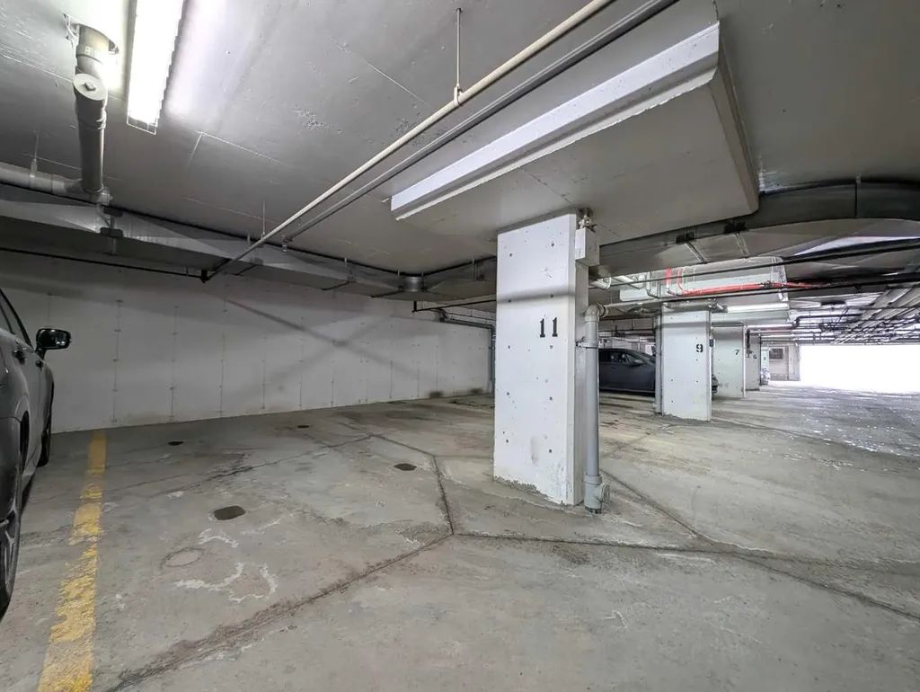 16969 24 Street SW Calgary AB T2Y0L2