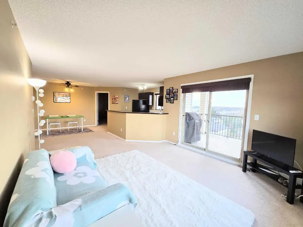 16969 24 Street SW Calgary AB T2Y0L2
