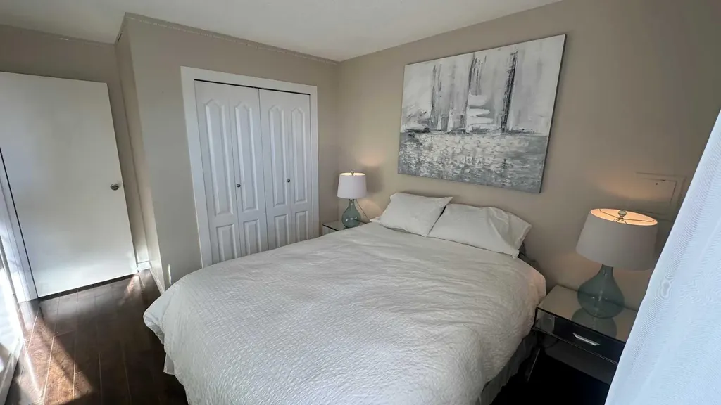 340 14 Avenue SW Calgary AB T2R1H4