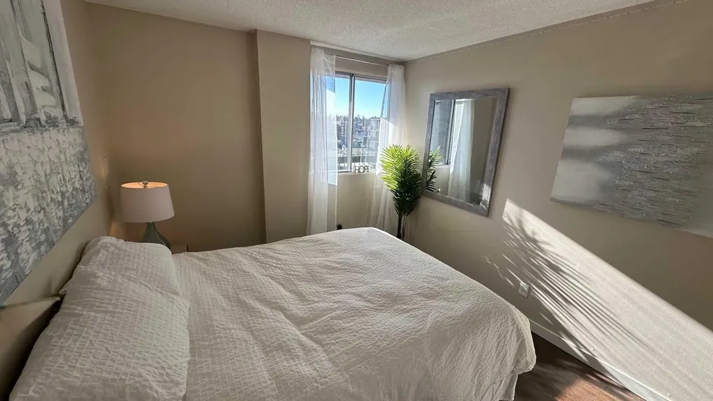 340 14 Avenue SW Calgary AB T2R1H4