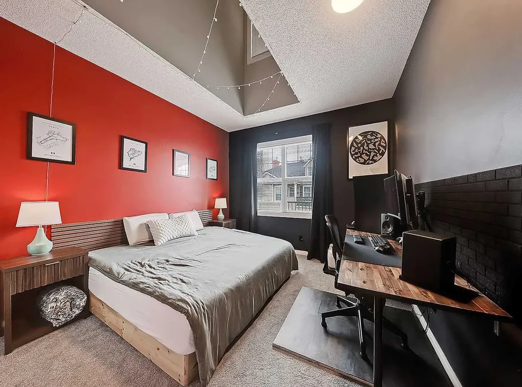 104 Prestwick Gardens SE Calgary AB T2Z 3V4