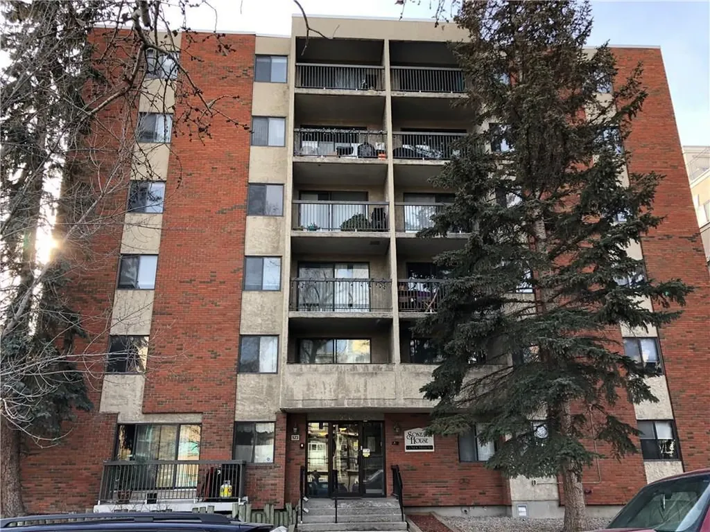 523 15 Avenue SW Calgary AB T2R 0R3