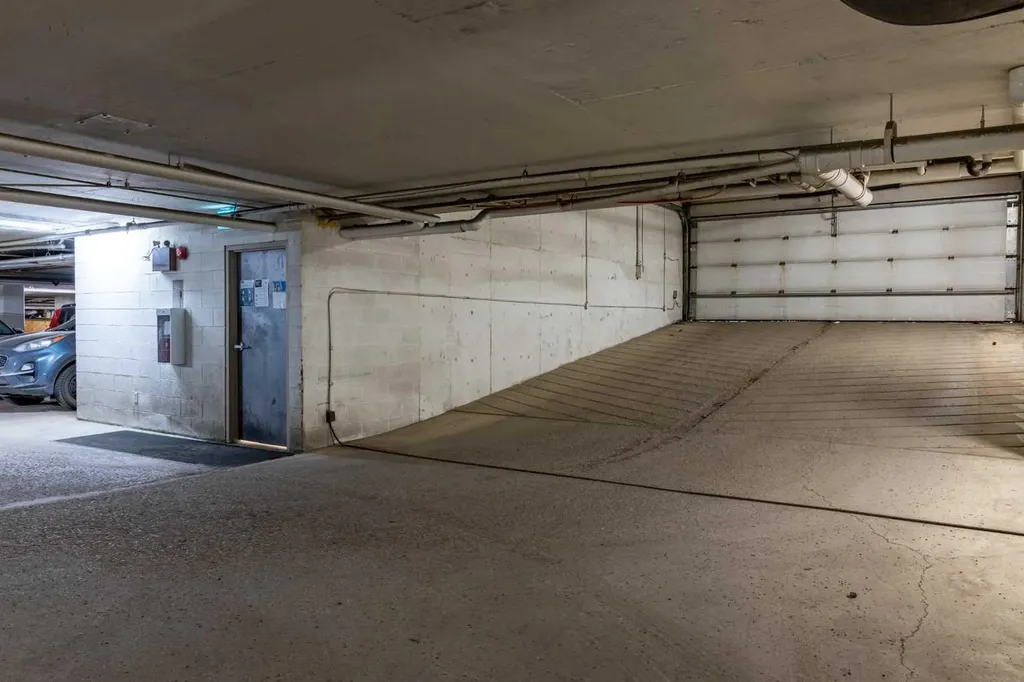 717 4a Street NE Calgary AB T2E 3W1