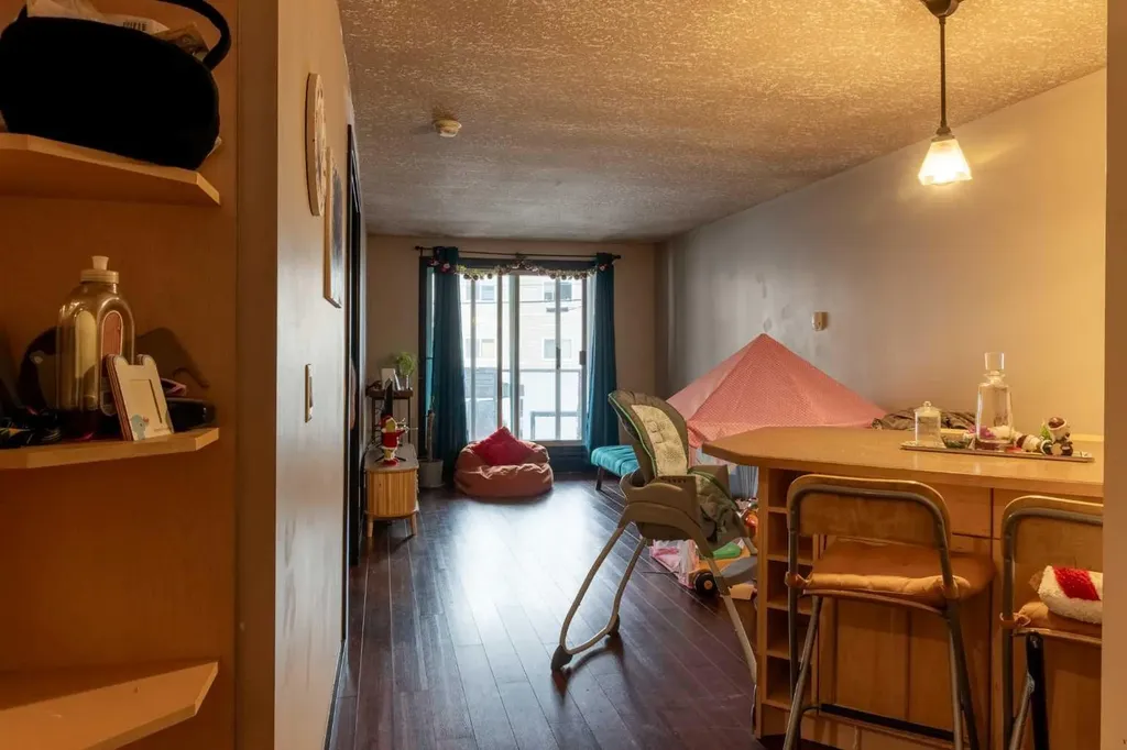 717 4a Street NE Calgary AB T2E 3W1