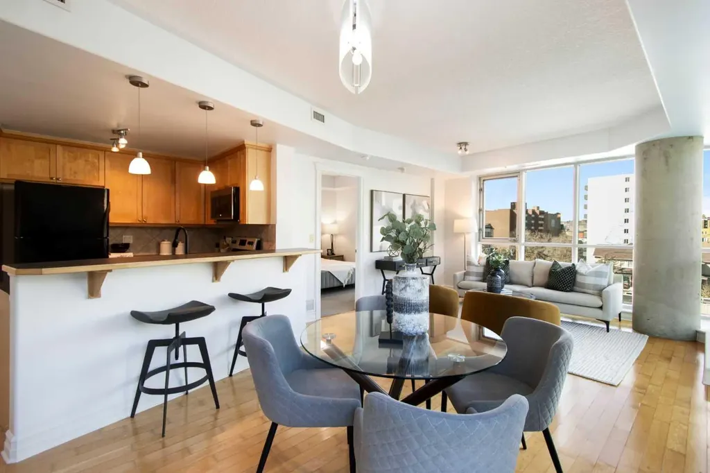 836 15 Avenue SW Calgary AB T2R 1S2