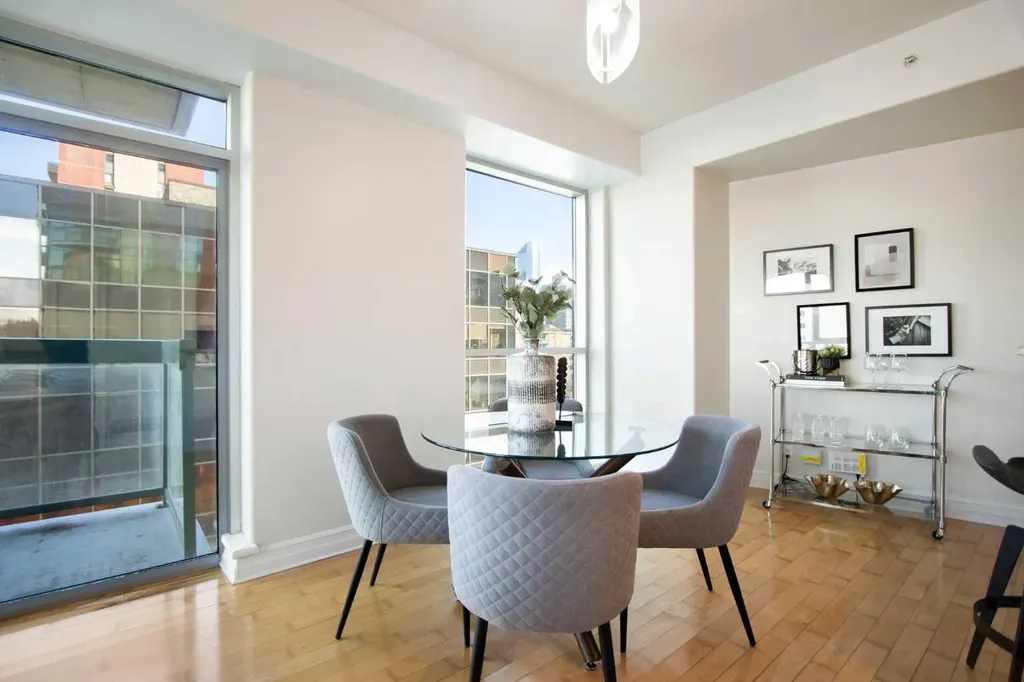 836 15 Avenue SW Calgary AB T2R 1S2