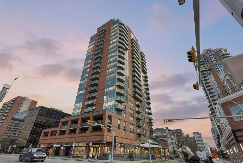 836 15 Avenue SW Calgary AB T2R 1S2