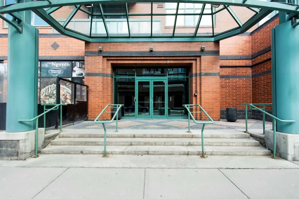 836 15 Avenue SW Calgary AB T2R 1S2