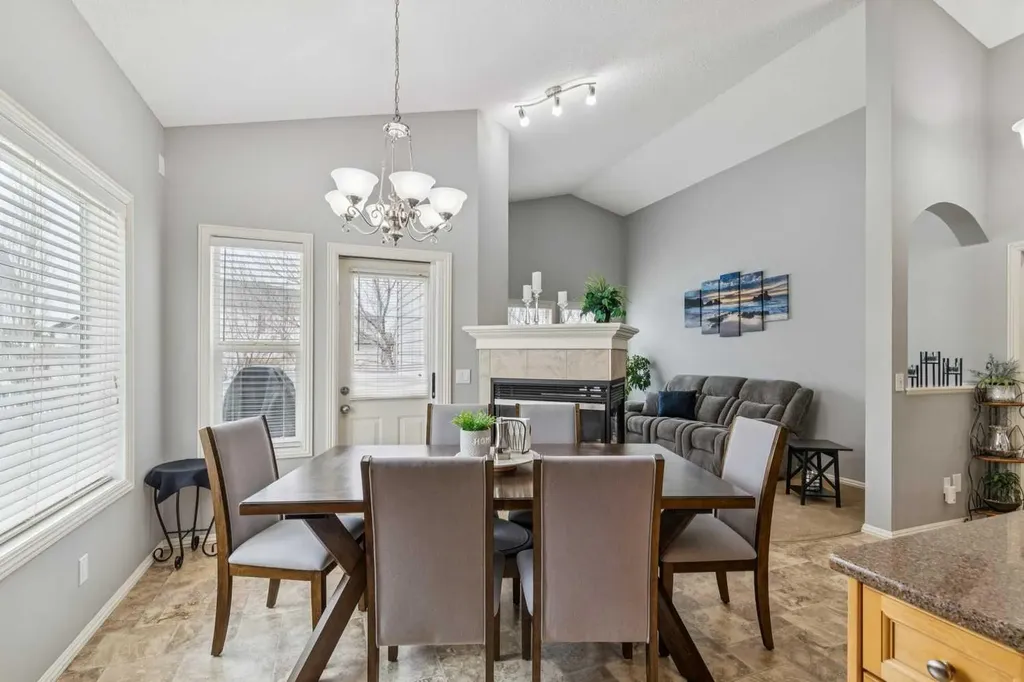328 Cove Road Chestermere AB T1X 1L5