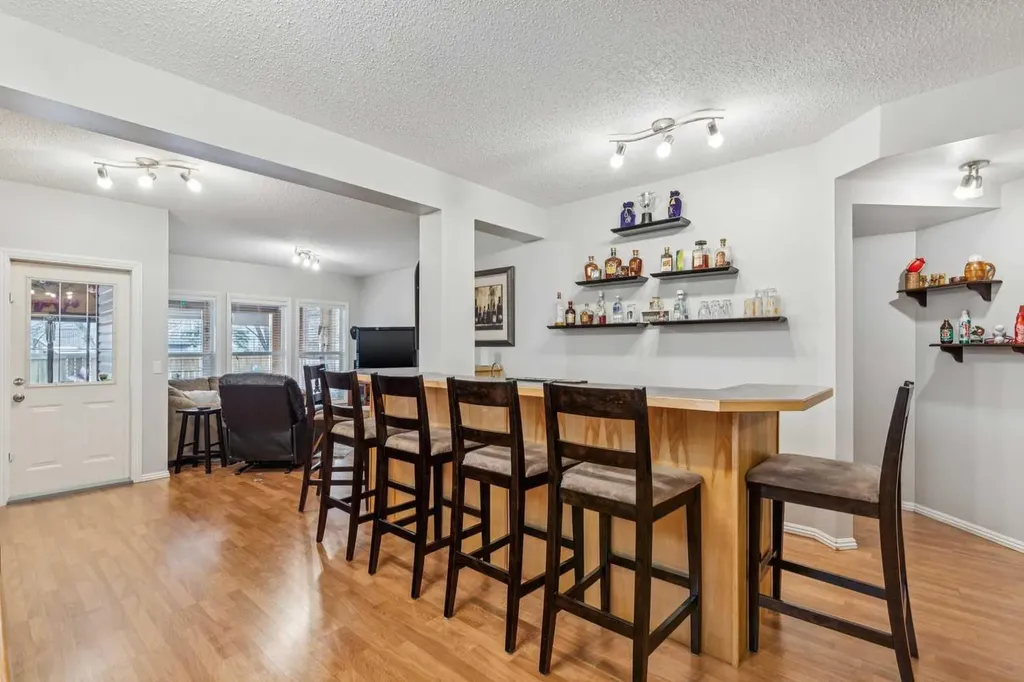 328 Cove Road Chestermere AB T1X 1L5