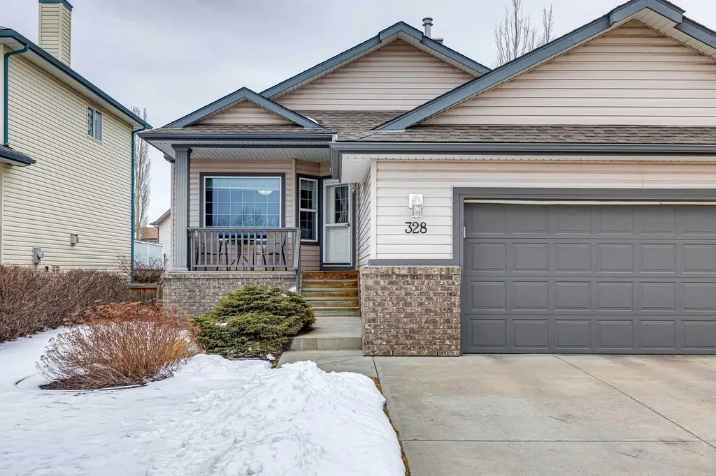 328 Cove Road Chestermere AB T1X 1L5