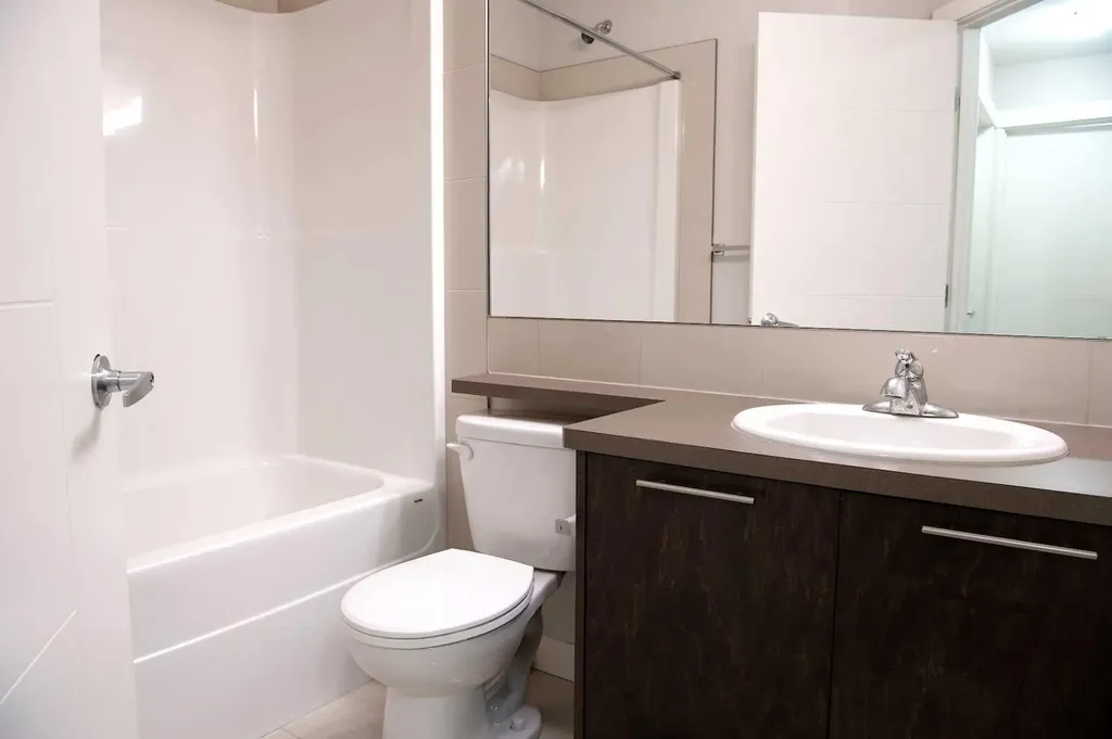 206 Redstone View NE Calgary AB T3N 0M9